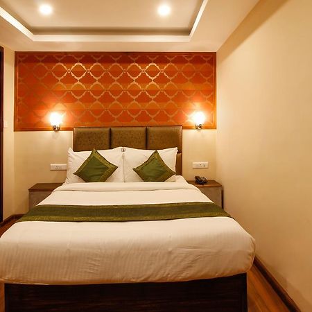 Treebo Trend Orchid Mg Marg Hotel กังต็อก ภายนอก รูปภาพ