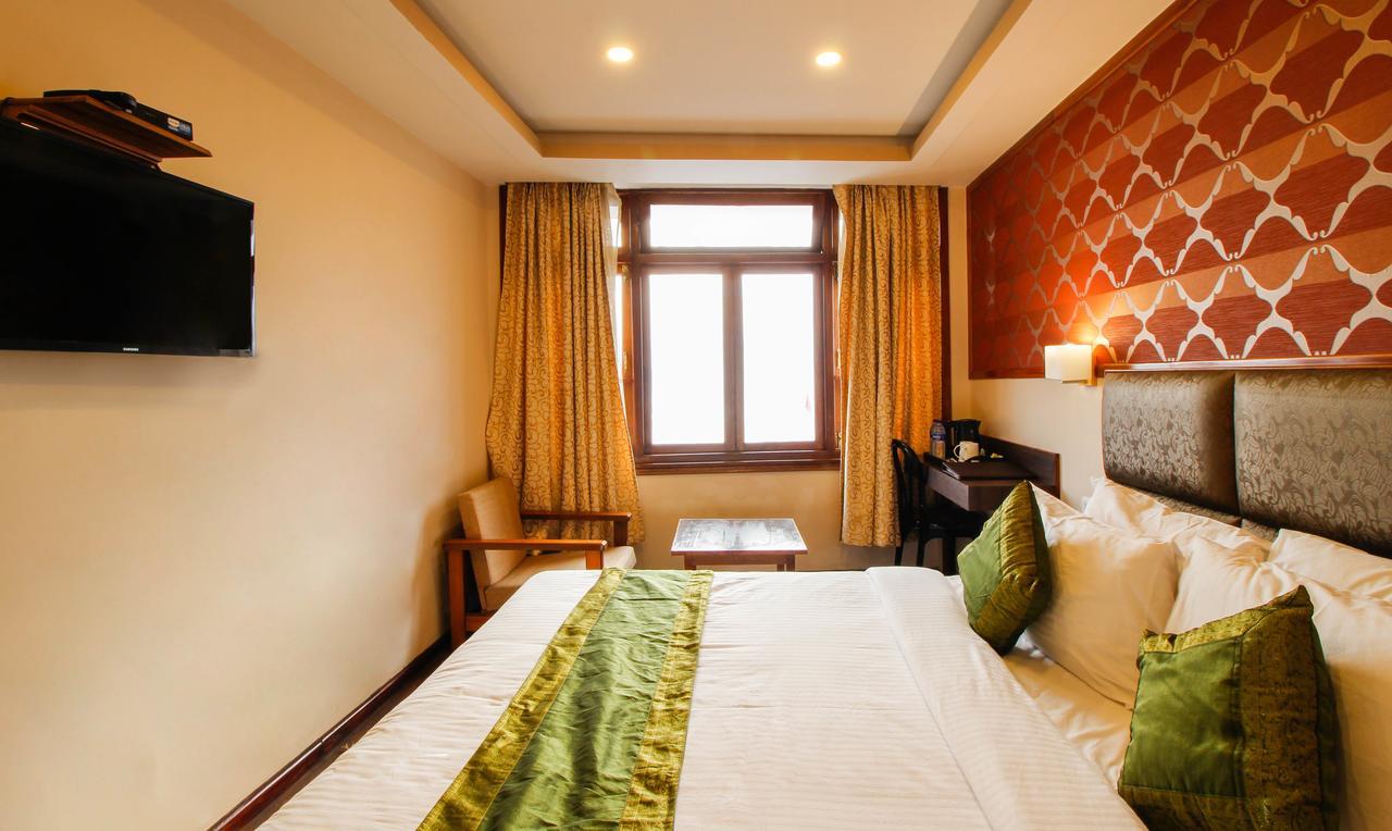 Treebo Trend Orchid Mg Marg Hotel กังต็อก ภายนอก รูปภาพ