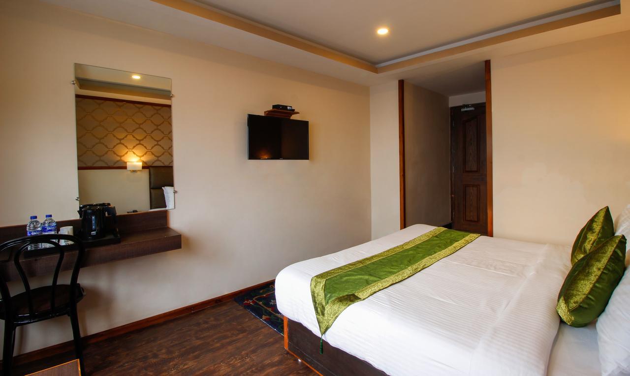 Treebo Trend Orchid Mg Marg Hotel กังต็อก ภายนอก รูปภาพ